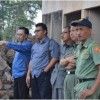 Pansus I DPRD Kuningan saat meninjau lokasi yang diduga tanahnya dialihfungsikan.